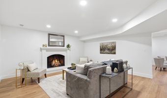 4908 WOODLAND Way, Annandale, VA 22003