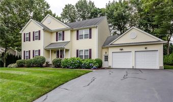 11 Raven Cir, Cranston, RI 02921