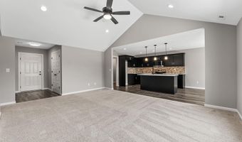 1700 Badger Ln, Auburn, IN 46706