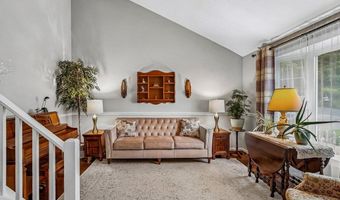 726 HILLCREST Dr, Annapolis, MD 21409