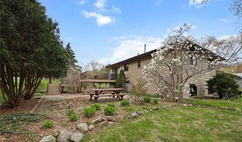 11015 Terry Rd, Avon, MN 56310