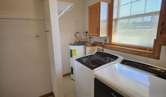 16427 Farm Road 2007, Aurora, MO 65605