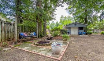 1047 Lake Douglas Rd, Bainbridge, GA 39819