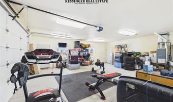 341 N Division St, Cowley, WY 82420