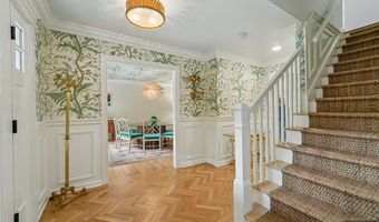 26 Bradrick Ln, Allendale, NJ 07401