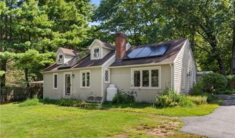 101 Hopkins Ave, Johnston, RI 02919