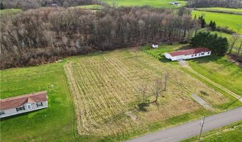 24865 Center Ave, Alliance, OH 44601