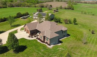 15006 Leavenworth Rd, Basehor, KS 66007