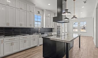 1 NE Armlei Dr, Andrews, TX 79714