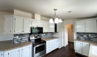 2401 Covey Ln, Alpine, TX 79830