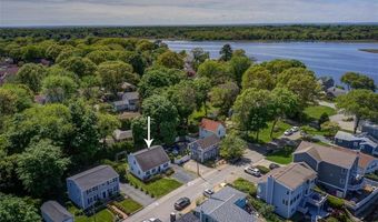 70 Boyce Ave, Barrington, RI 02806