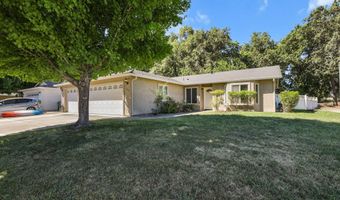 3696 Brentwood Ln, Anderson, CA 96007