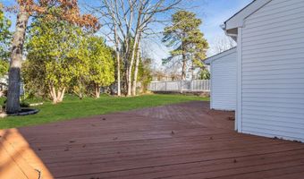 9 Glen Ct, Barnegat, NJ 08005