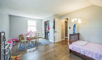 14 Greenville St, Billerica, MA 01821