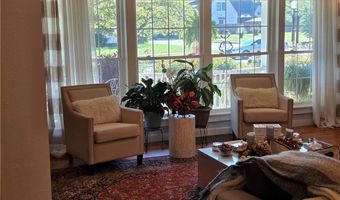 610 Central Ave, Bentonville, AR 72712
