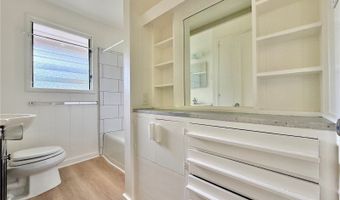 2541 Pauoa Rd, Honolulu, HI 96813