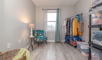 4 FRANKLIN Sq, Berlin, MD 21811