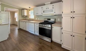 416 Raisin River Dr, Adrian, MI 49221