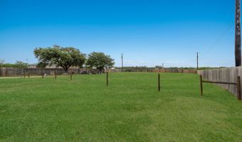 7380 Pittman, Adkins, TX 78101