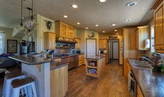 134 Warbonnet Dr, Banner, WY 82832