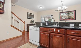 8004 Flint Run Pl 15, Columbus, OH 43235