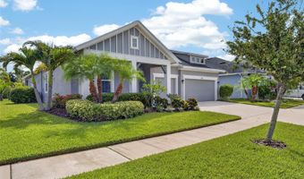 7322 PARADISO Dr, Apollo Beach, FL 33572