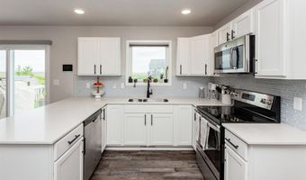 3222 NW 29th St, Ankeny, IA 50023