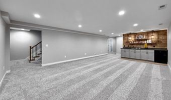 5218 NW 8th St, Ankeny, IA 50023