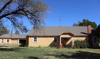 505 E 5th St, Adrian, TX 79001