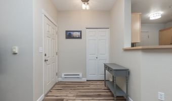 14575 SW MAGPIE Ln 102, Beaverton, OR 97007