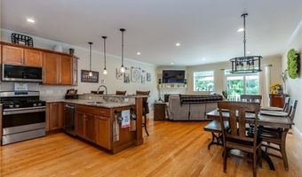 160 Allegra Ln, North Kingstown, RI 02852