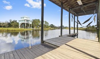 4166 Old Lazy River Rd, Bay St. Louis, MS 39520