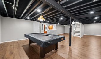 378 Palermo Dr, Ballwin, MO 63021
