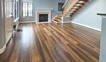 7009 BIRKENHEAD Pl 8C, Alexandria, VA 22315