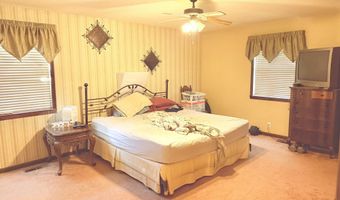 13776 E 56 Hwy, Ash Flat, AR 72513
