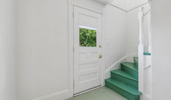 4 Washington St, Bath, ME 04530