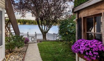 311 Reservoir Rd, Burrillville, RI 02859