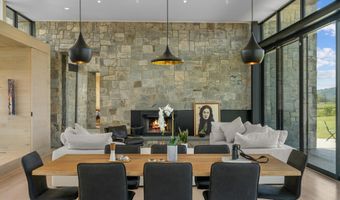 90 LIBERTY SPRINGS Ln, Amissville, VA 20106