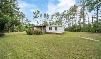 64 Favor Rd, Camden, SC 29020