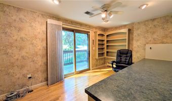 6409 Old Wood Rd, Ashtabula, OH 44004