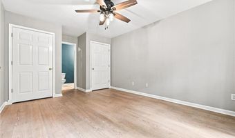 26 Boones Ridge Dr SE, Acworth, GA 30102