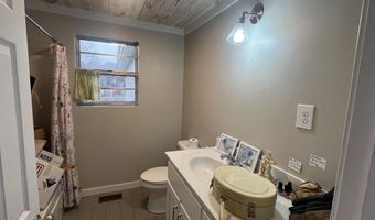 1035 Portwood Dr, Albertville, AL 35951