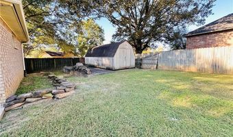 1223 Springhills Dr, Alma, AR 72921