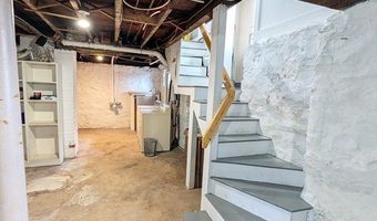 10 Duval St, Boston, MA 02135