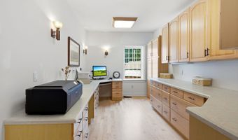 9 Storybrook Ln, Amherst, NH 03031