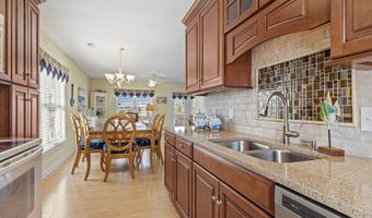215 E Ft Macon Rd, Atlantic Beach, NC 28512