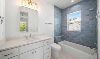 397 PLAZA, Atlantic Beach, FL 32233