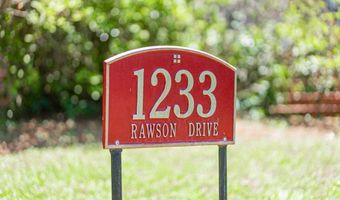 1233 Rawson Dr, Albany, GA 31701