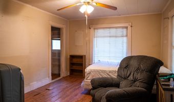 66 Chestnut Hill Rd, Rochester, NH 03867