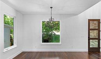 32 Warwick Dr, Bella Vista, AR 72714
